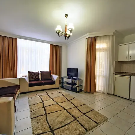 Lejlighedshotel Kleopatra Aytur 2*